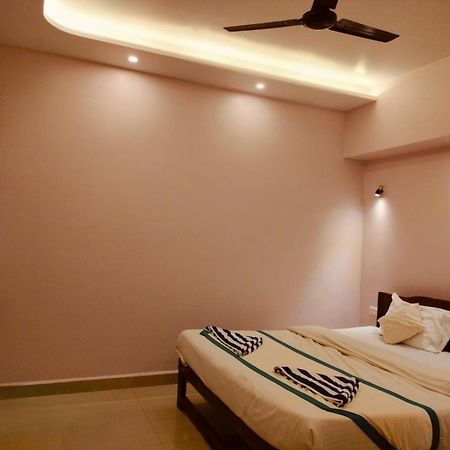 Royalstar Resort Vagator Ngoại thất bức ảnh
