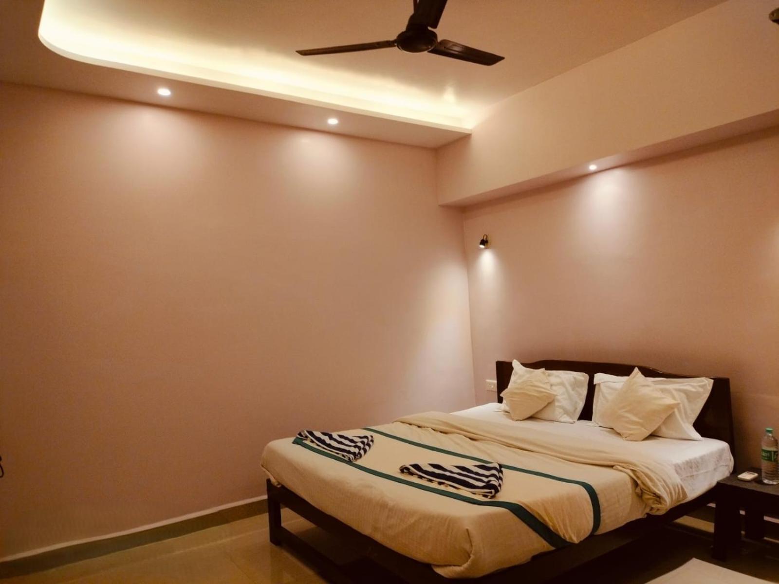 Royalstar Resort Vagator Ngoại thất bức ảnh