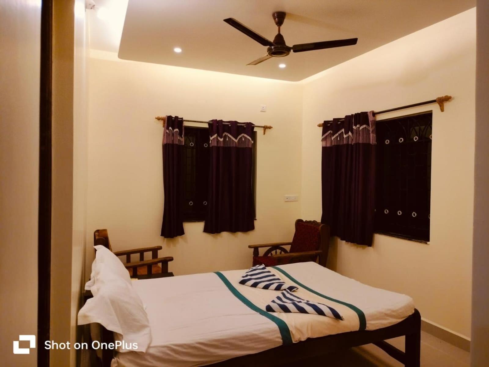 Royalstar Resort Vagator Ngoại thất bức ảnh